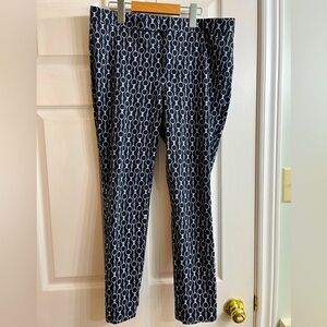 LAUREN RALPH LAUREN Blue-white chain pattern pants size 8